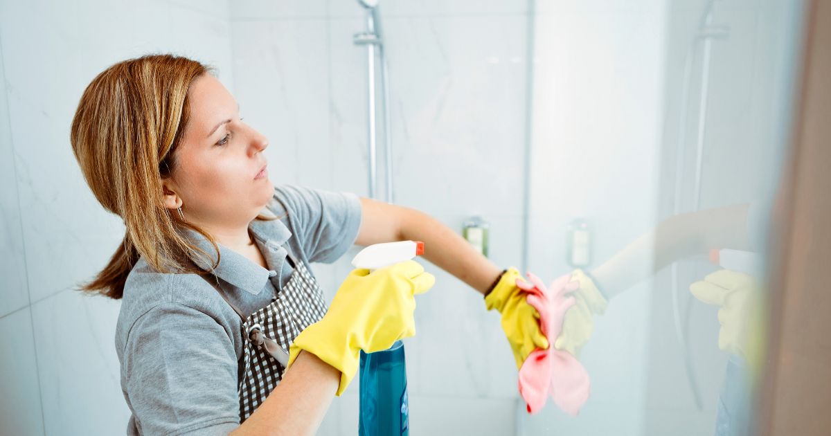 jak-vycistit-koupelnu